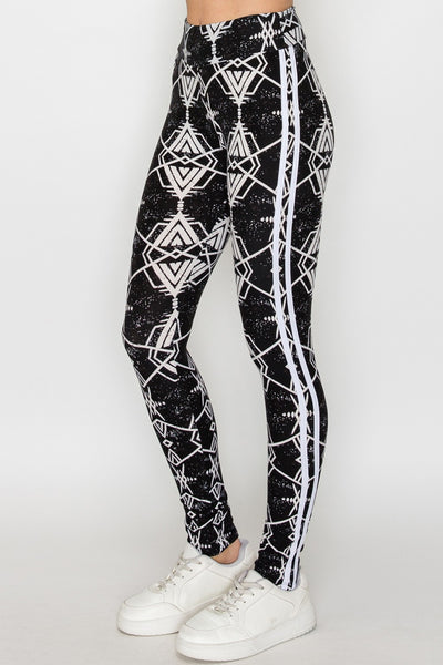 Black/ White Tribal Print Leggings