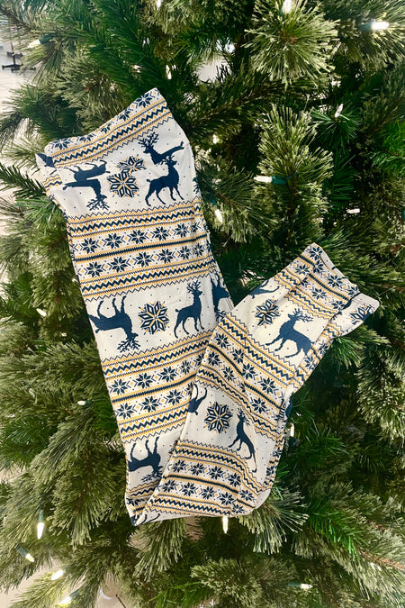 Reindeer Nordic Holiday Christmas Print Leggings