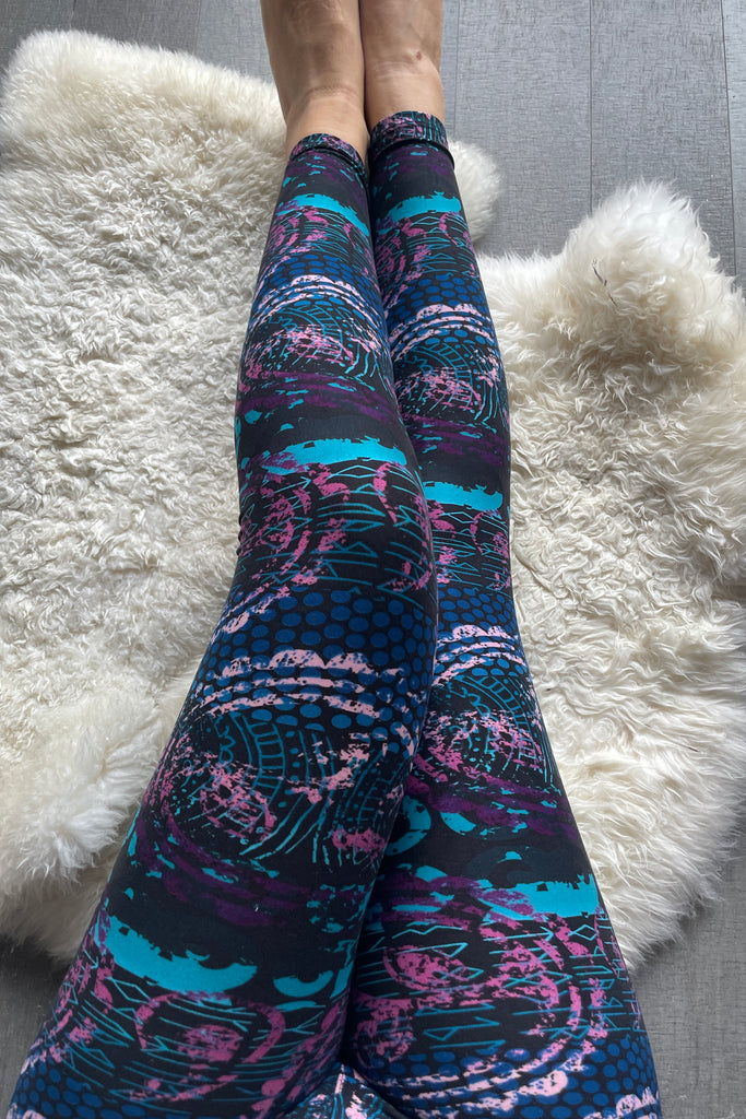 Yoga Waist 5 Inch Blue Abstract Leggings