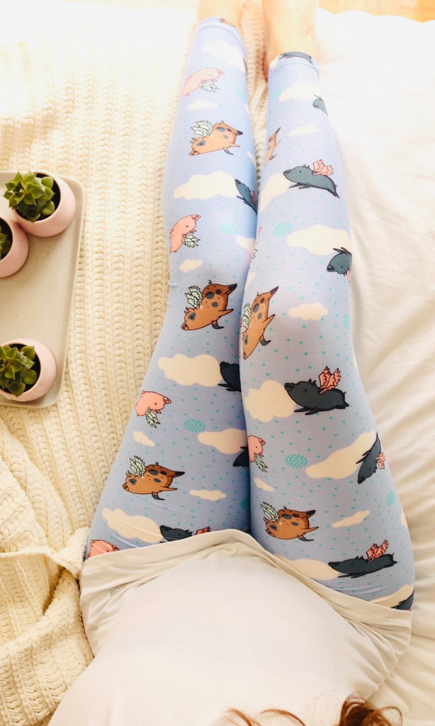 Flying Piglet Print QUEEN SIZE Leggings