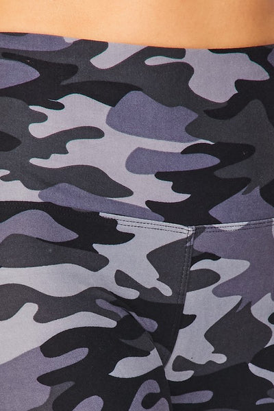 Yoga Waist 5" Gray Army Print Queen Size Leggings