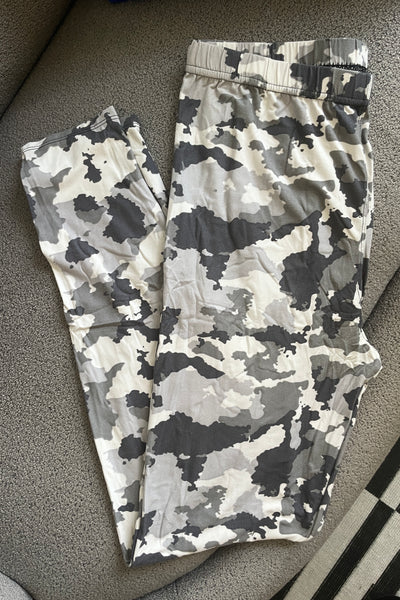 Light Gray Army Print CURVY SIZE Leggings