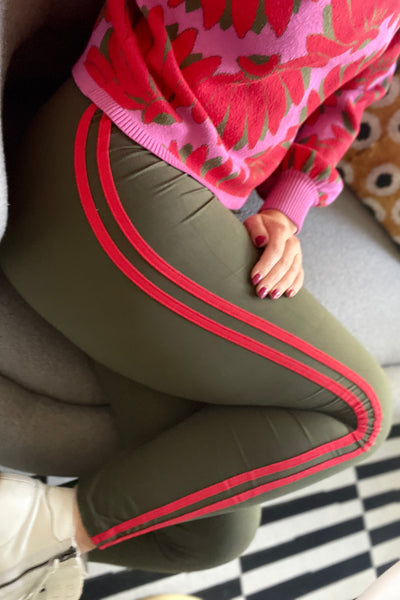 Solid Leggings with side stripes CURVY SIZE (Multiple options)