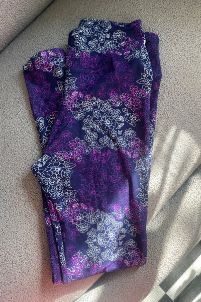 Yoga Waist 3" Purple Flower Print CURVY SIZE Leggings