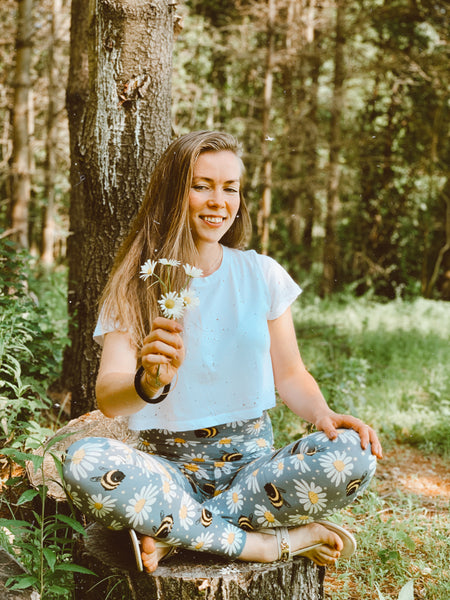 daisy bee yoga waist buttery Soft Microfiber High Waist Fashion Patterned Celebrity Leggings for Women one size