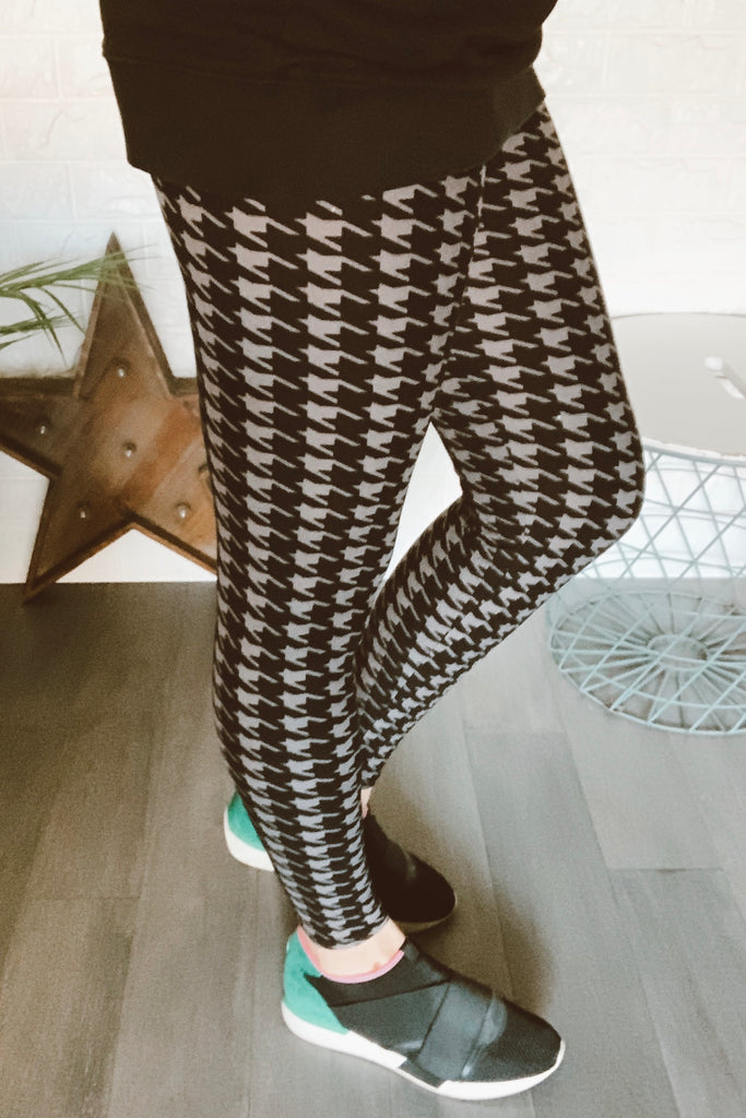 Houndstooth (Grey) Print QUEEN SIZE Leggings