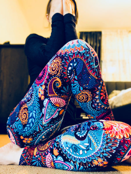 Yoga Waist Purple/Orange/Blue Paisley Boho Print QUEEN SIZE Leggings