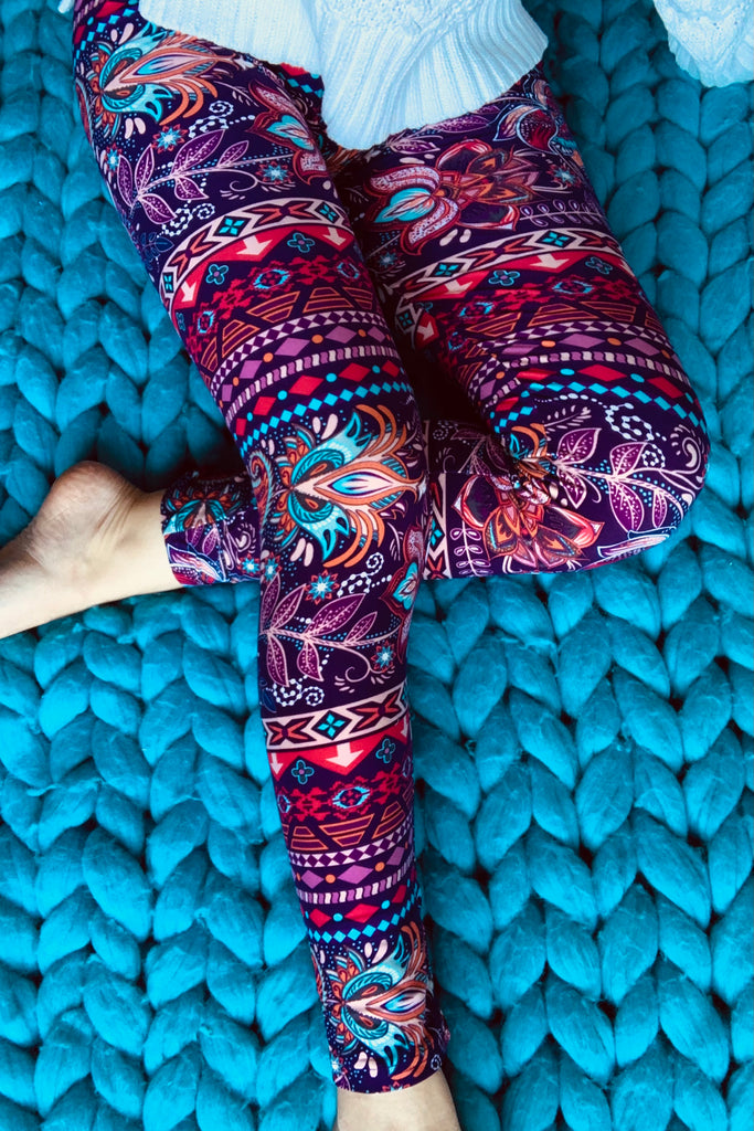 Burgundy/Teal Paisley Boho Print Queen Size Leggings