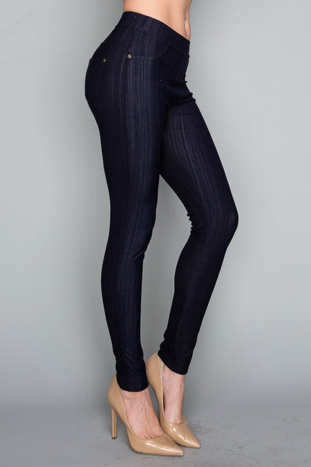 Solid Textured Active Yoga Waist Leggings with a Scrunchy Back Detail