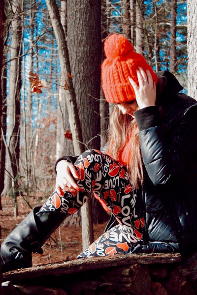 Yoga Waist 3" Hearts Love Print Leggings