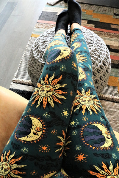 Yoga Waist 5" Sun & Moon Boho Print Leggings