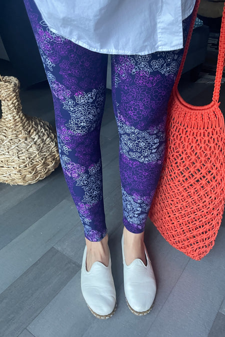 Yoga Waist 3” Pastel Flamingo Print Curvy Size Leggings