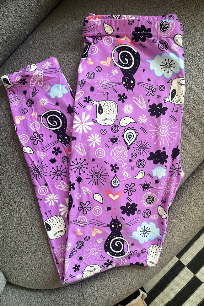 Lilac Cat Print CURVY SIZE Leggings