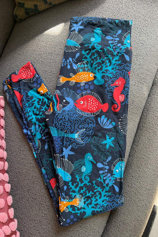 Yoga Waist 3" Seaworld Print Leggings