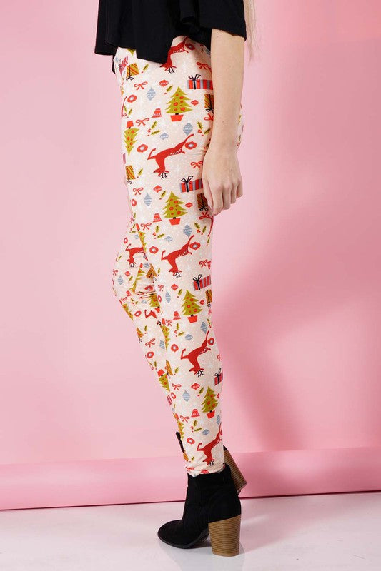 Reindeer Nordic Holiday Christmas Print Leggings