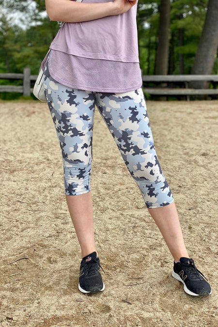 Abstract Print Capris(Multiple Choice)